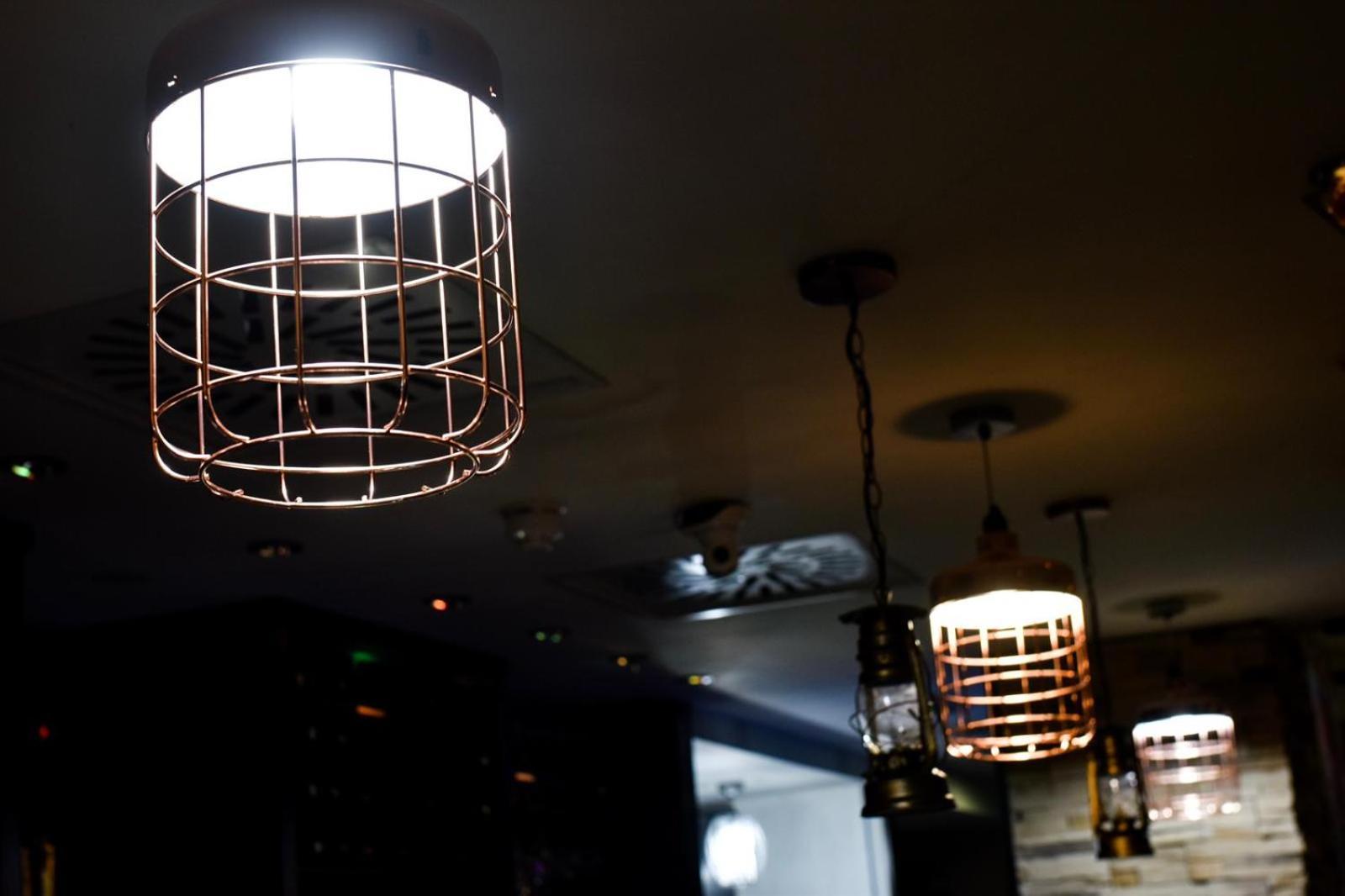 The Bluebell Hotel Neath Eksteriør bilde